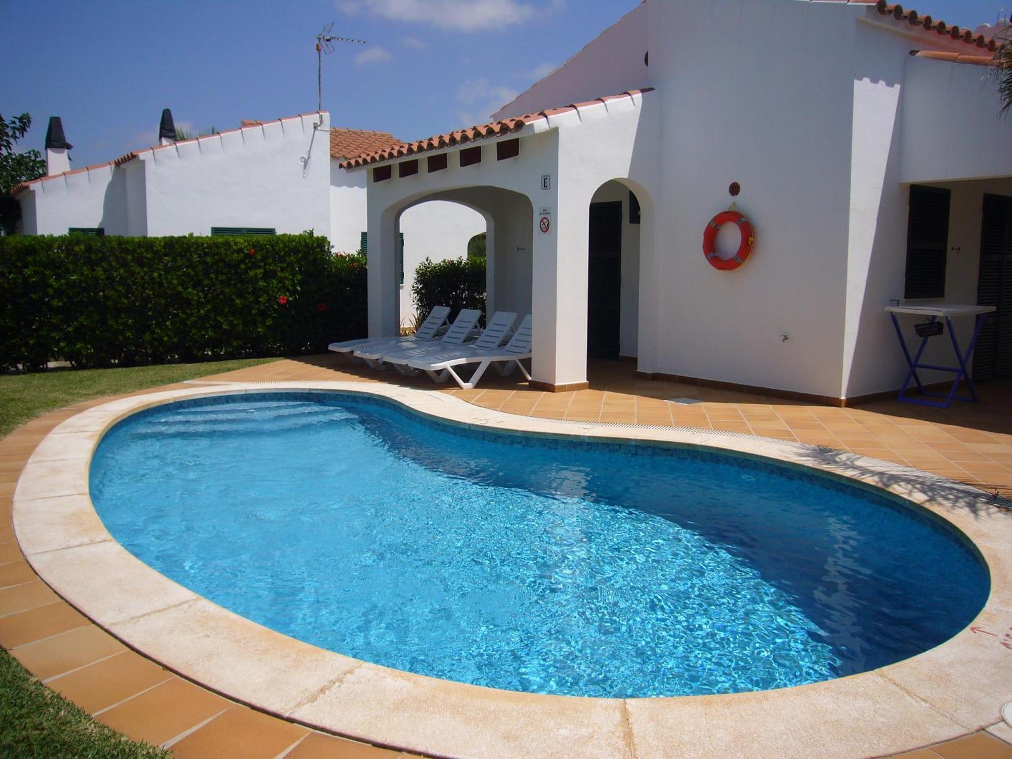 Apartchalet Villas Elvira. Villa E Son Carrio  Экстерьер фото