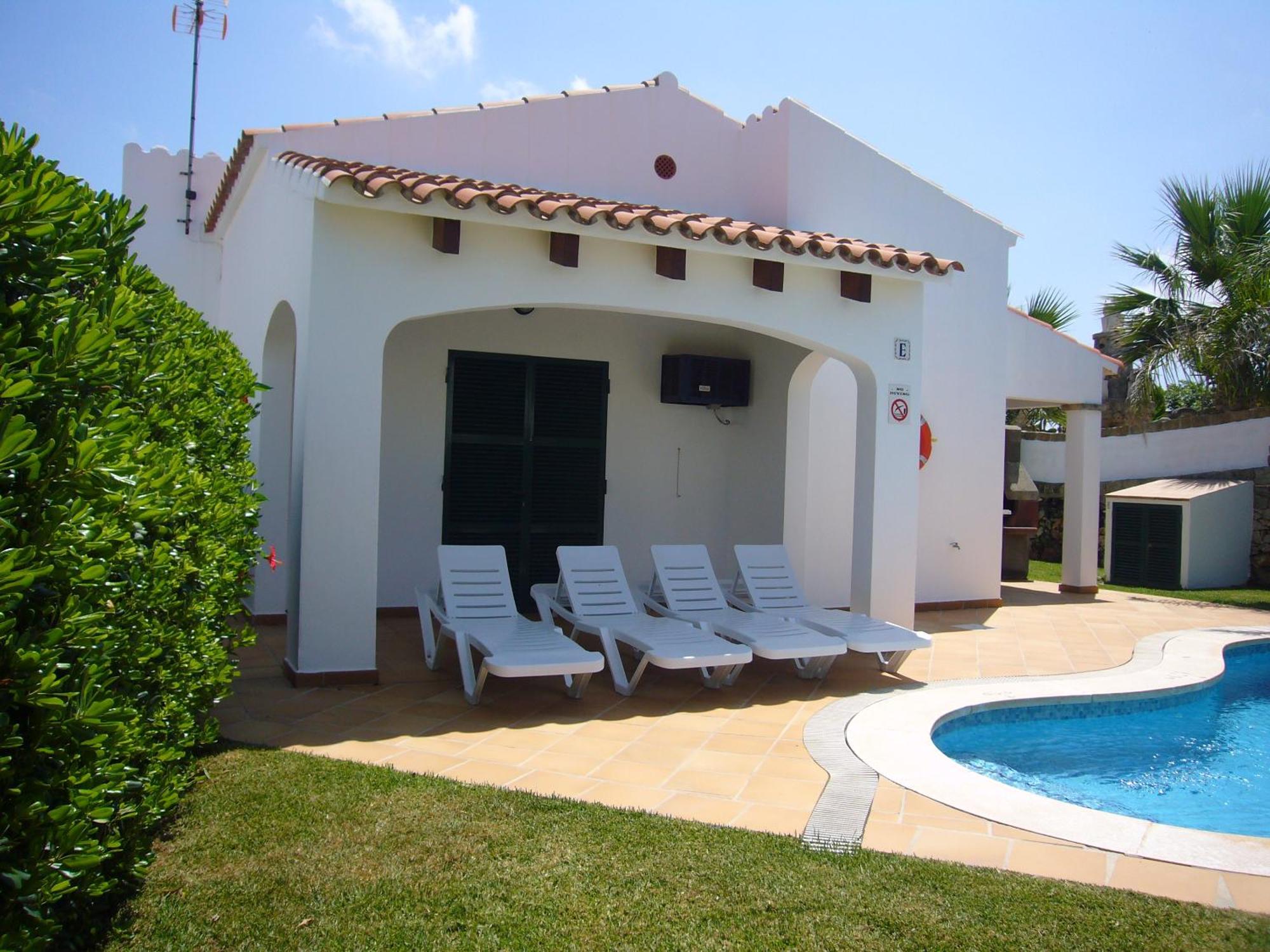 Apartchalet Villas Elvira. Villa E Son Carrio  Экстерьер фото